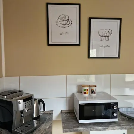 Apartment Eastside - Sanatoryjna 29 *