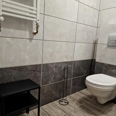 Eastside - Sanatoryjna 29