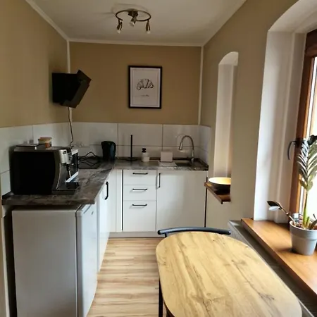 Eastside - Sanatoryjna 29 *