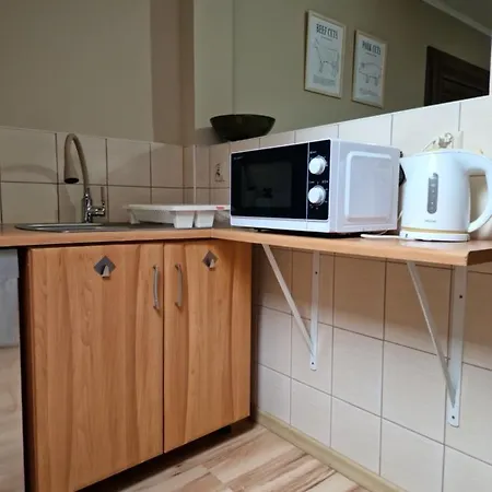 Eastside - Sanatoryjna 29 *