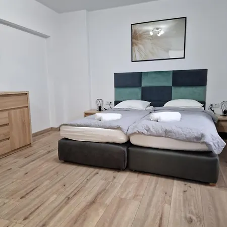 Apartment Eastside - Sanatoryjna 29 *