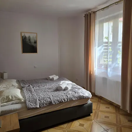 Eastside - Sanatoryjna 29